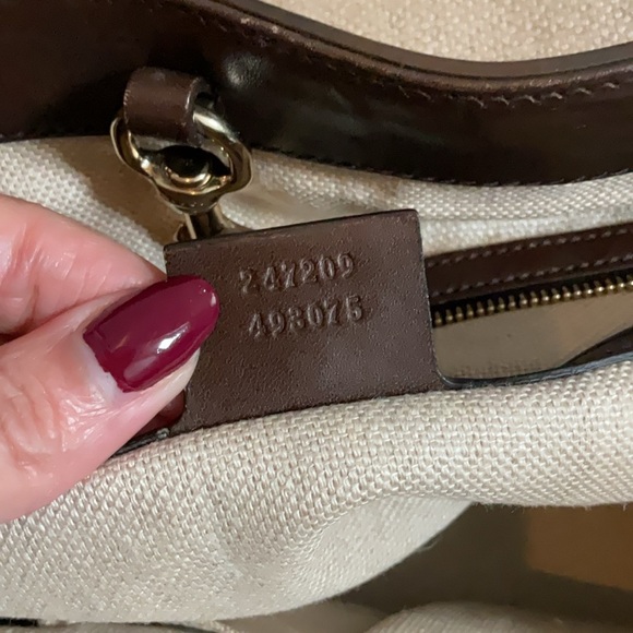 Gucci Rattan Tote - Picture 8 of 13